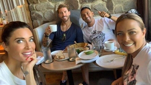 Sergio Ramos y Keylor Navas con sus esposas