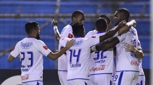 Olimpia derrota a Comunicaciones en cuartos de final de la Concacaf League