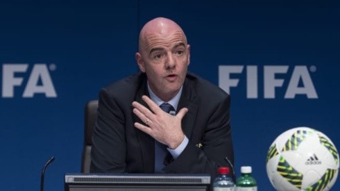 La FIFA donará dinero para ayudar a equipos a combatir la crisis