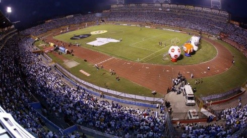 Selección de Honduras no seguiría jugando en San Pedro Sula