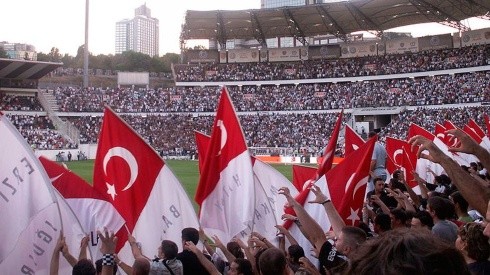 Fanáticos turcos, país donde vio actividad un legionario
