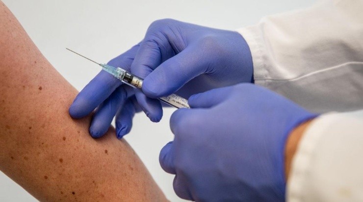 Las vacunas se aplicaron en más de mil voluntarios de entre 18 y 55 años.