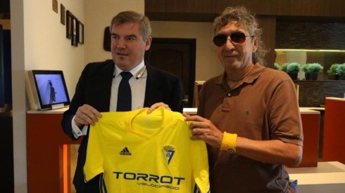 Presidente del Cádiz confirmó el comienzo de proyectos de fútbol en El Salvador
