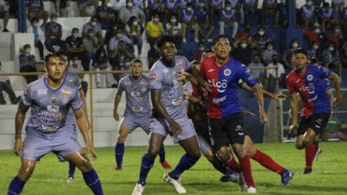 FAS empezó mal el Apertura 2020 y cayó 3-1 contra Isidro Metapán