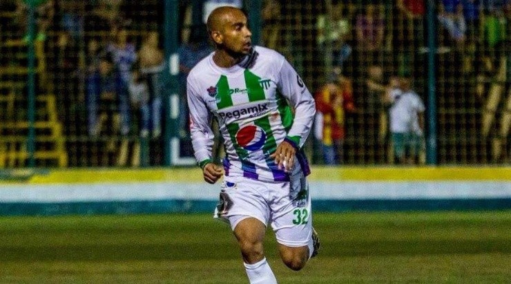 Robinson consiguió el Apertura 2015 con Antigua y dirigido por Tapia. (Brenes)