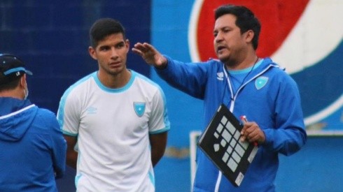 Amarini Villatoro está consternado por la lesión de Chucho López