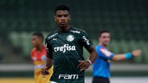Newton Williams ya debutó en el primer equipo del Palmeiras