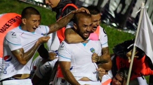José Contreras y Jorge Aparicio reciben sanción tras eufórico festejo de gol
