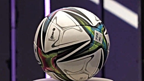 ¡Balón oficial de la Copa Mundial de Futsal!