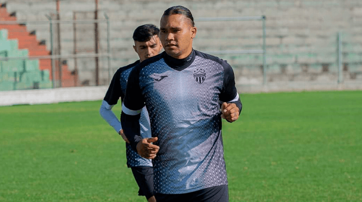 Peña se está entrenando para debutar lo antes posible en Antigua GFC. (ESPN)