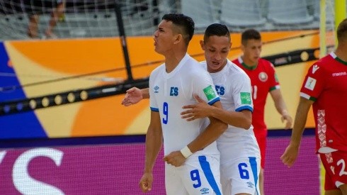 El Salvador pierde por penales ante Bielorrusia en el debut [VIDEO]