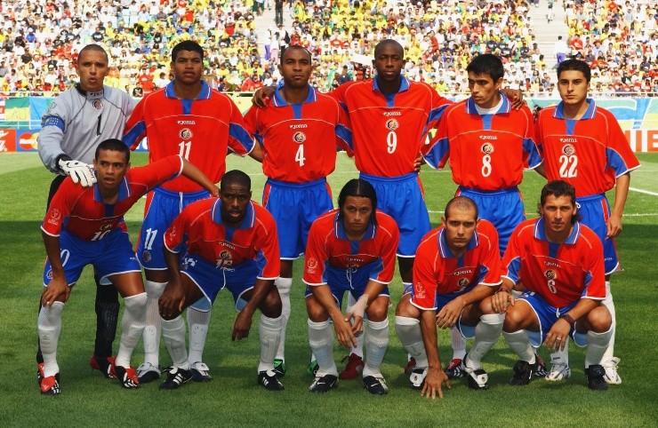 Los once que alineó Guimarães para enfrentar a Brasil en el Mundial 2002 posando para la clásica foto previa (Fuente: Getty)