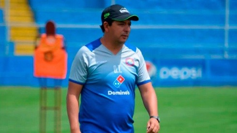 Antonio Morales dejó de ser entrenador de Xelajú