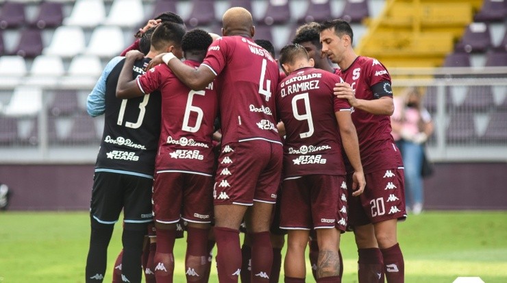 Deportivo Saprissa (Saprissa Oficial)