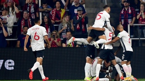Costa Rica celebraba su gol ante Estados Unidos (Getty)