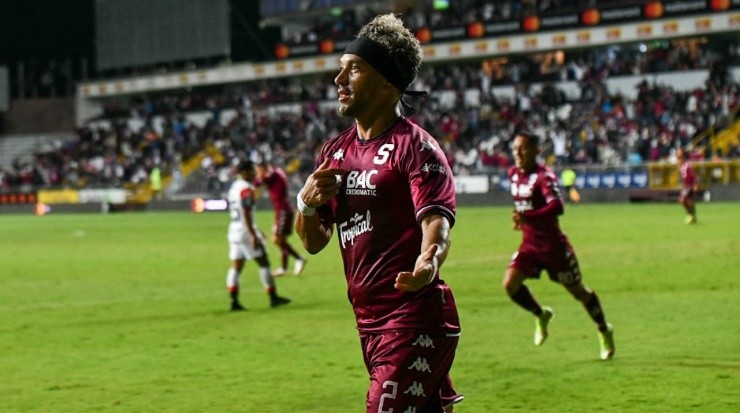 Saprissa dio el primer golpe y ahora falta el juego en casa manuda (Saprissa Oficial)