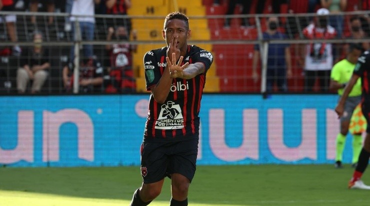 Gabriel Torres consiguió 5 tantos en 13 juegos vestido de rojinegro (LDA Oficial)