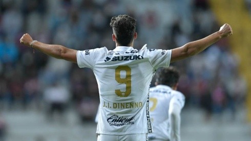 Juan Dinneno, con gol y gran desempeño este miércoles ante Saprissa (Pumas Oficial)