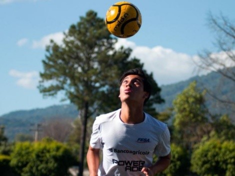 Eduardo Rivas: tiene 18 años, es salvadoreño y entrenará en un club de Argentina