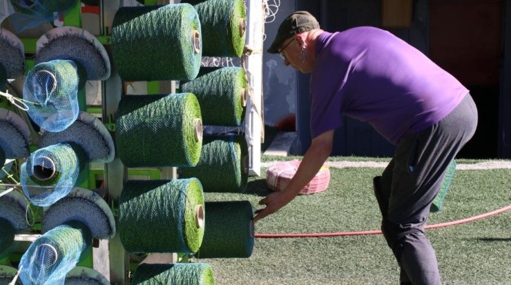 Durante las últimas semanas se realizaron distintos trabajos sobre la gramilla del reducto alajuelense (LDA Oficial)