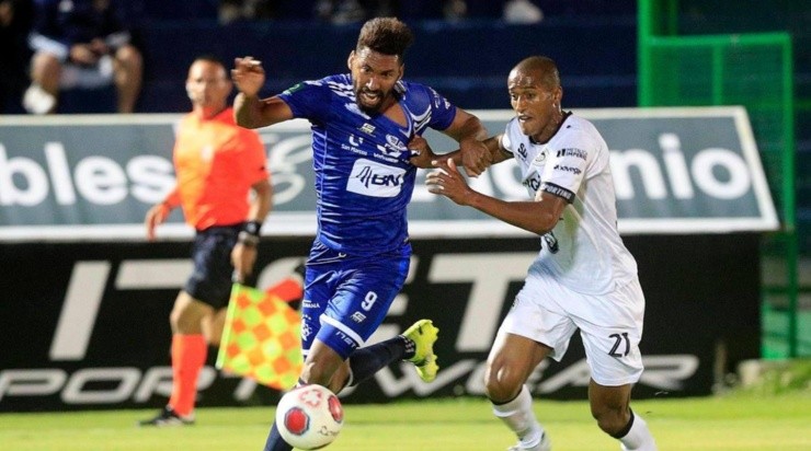 La idea de Cartiginés es que Marcel Hernández continúe un tiempo más.