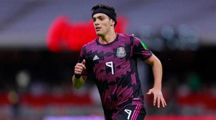 Raúl Jiménez buscará ser la llave de gol de este México. (Getty Images)