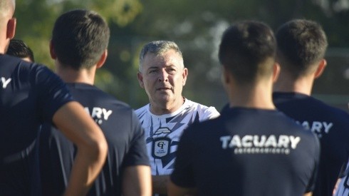Veraguas United anuncia la llegada de su nuevo entrenador.