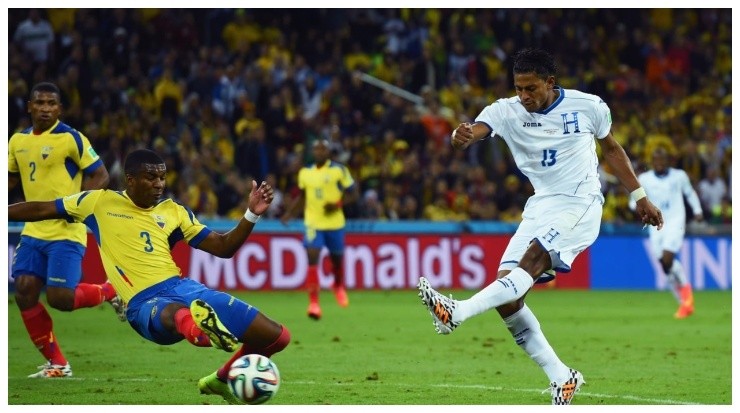 Anotación de Carlo Costly ante Ecuador, mundial Brasil 2014 (Carlo Costly, Facebook)