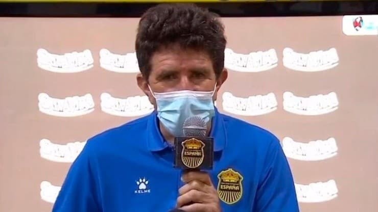 Héctor Vargas, DT del Real España (Deportes TVC)