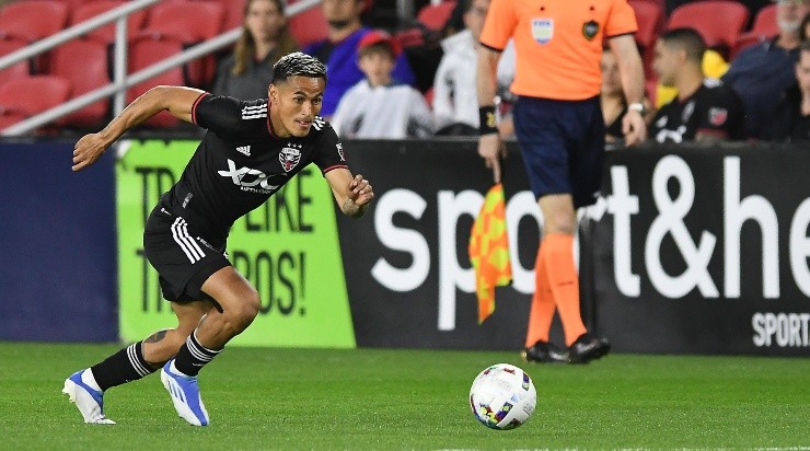 Andy Najar se lesionó jugando para Andy Najar. (Getty Images)