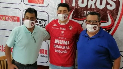 Darwin Lom vuelve al futbol de Guatemala