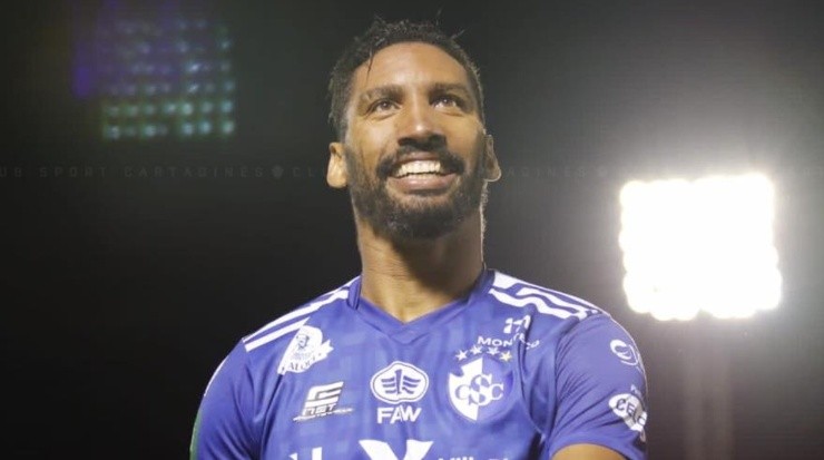 Hernández se convirtió este martes en el máximo goleador extranjero en la historia de Costa Rica (Marcel Hernández, Facebook)