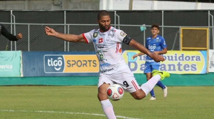 Álvaro Saborío y San Carlos se encuentran en la 4ta casilla (ADSC)