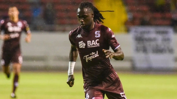 Aubrey David pasará del Saprissa a Alajuelense al terminar el torneo (Saprissa)
