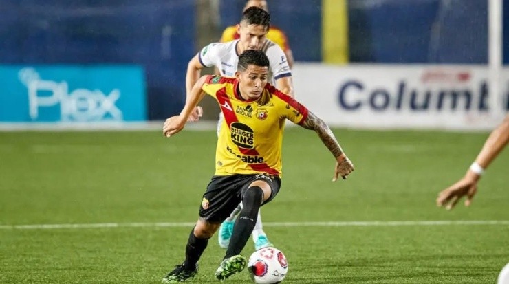 Gerson Torres es indiscutible con el Herediano (CSH)
