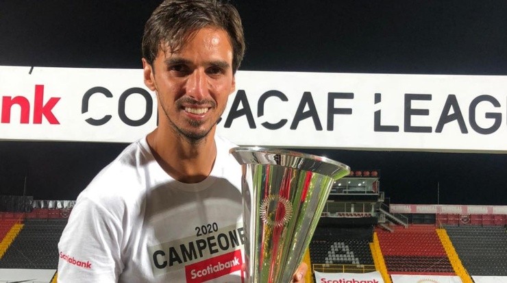 Bryan Ruiz, campeón de Liga Concacaf en 2021 (LDA)