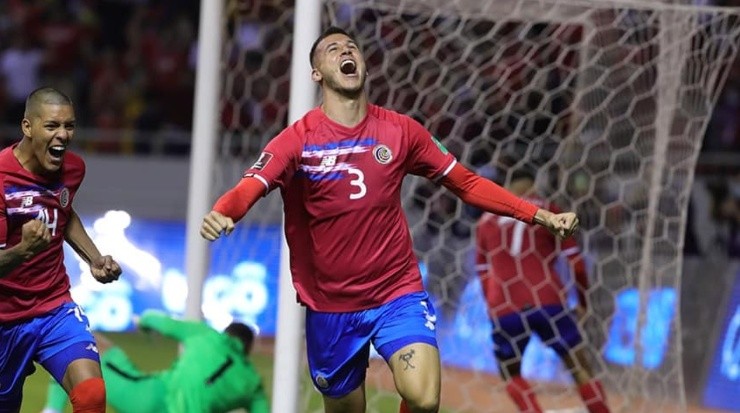 Juan Pablo Vargas, anotando frente a los EEUU (Fedefut CRC)