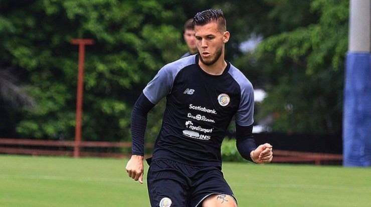 Vargas entrenando con la Selección (Fedefut CRC)