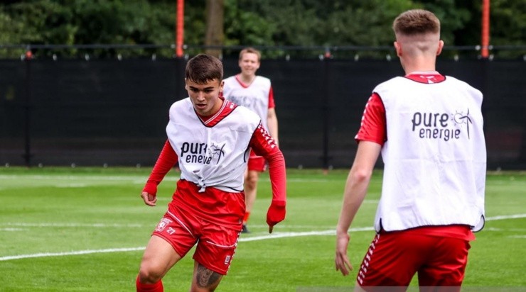 Manfred Ugalde está haciendo la pretemporada con el Twente. (Getty Images)