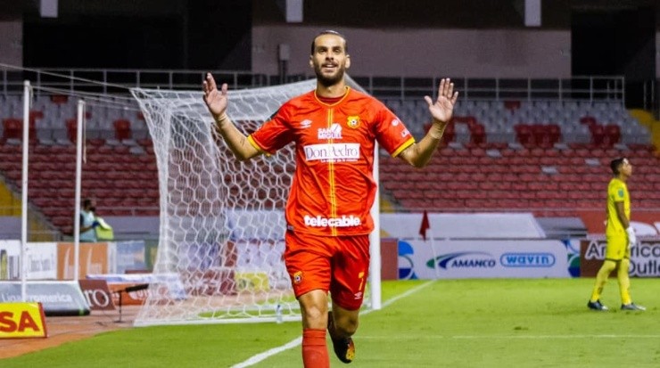 Yendrick Ruiz será sometido a un procedimiento quirúrgico en su antebrazo (CSH)