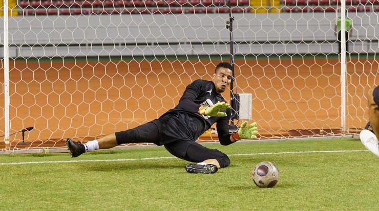 Alvarado recuperó su mejor forma física y quiere pelear por un puesto en La Sele (CSH)