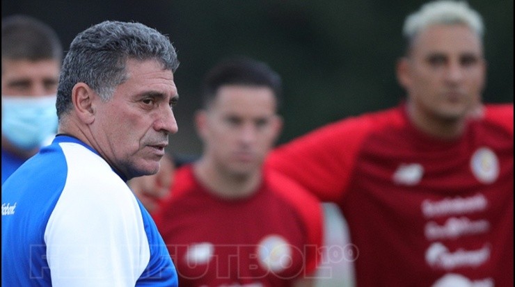 Suárez dice estar concentrado en La Sele y no valora aún la propuesta peruana (Fedefut)