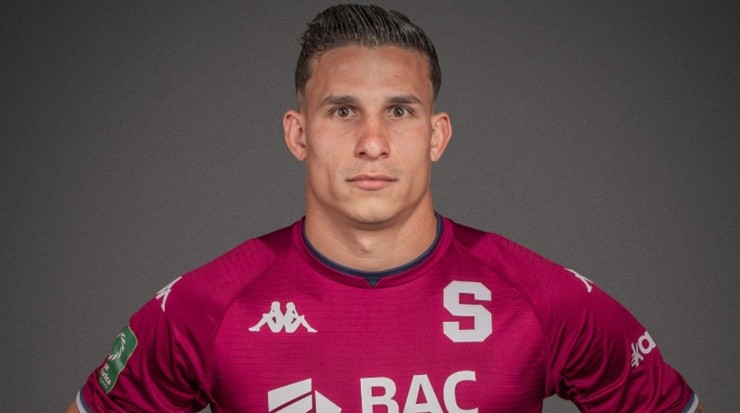 Luis Paradela es el mejor fichaje de la temporada y podrá debutar este fin de semana (Saprissa)