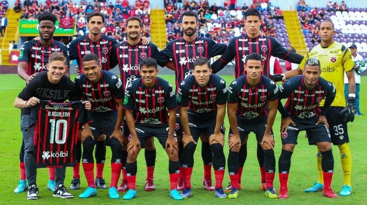 Miguel Ajú viene siendo el portero titular en el torneo costarricense (LDA)