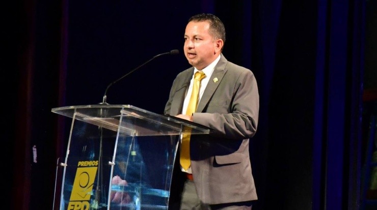 Rodolfo Villalobos, Presidente de la Federación Costarricense de Fútbol hizo un llamado para evitar programar partidos en miso horario que la Sele (Unafut)