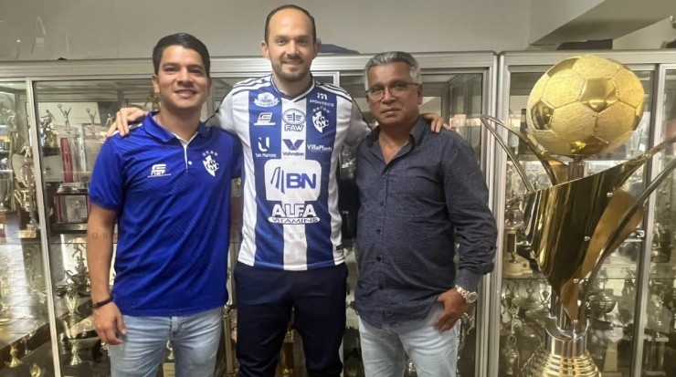 Marco Ureña debutó este sábado ante Saprissa y salió expulsado (CSC)