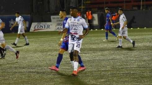 Kenny Martínez de 18 años pasará de Consultans Segunda División al Campeón Nacional, Cartaginés (Kenny Martínez, Instagram)