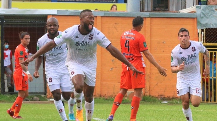 Saprissa llega con una racha de 5 triunfos al hilo (Saprissa)