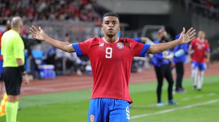 Jewison Bennette vive un gran momento en su nuevo club y en la Selección tica (Fedefut CRC)