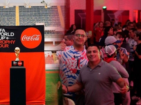 Aficionados de Costa Rica visitaron el trofeo del Mundial
